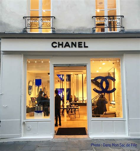 paris chanel boutique